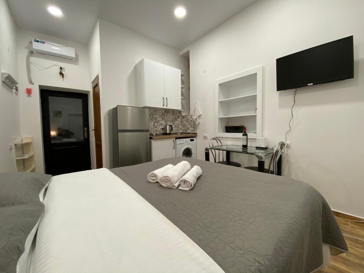 Guest House Gml-2 Tbilisi ภายนอก รูปภาพ