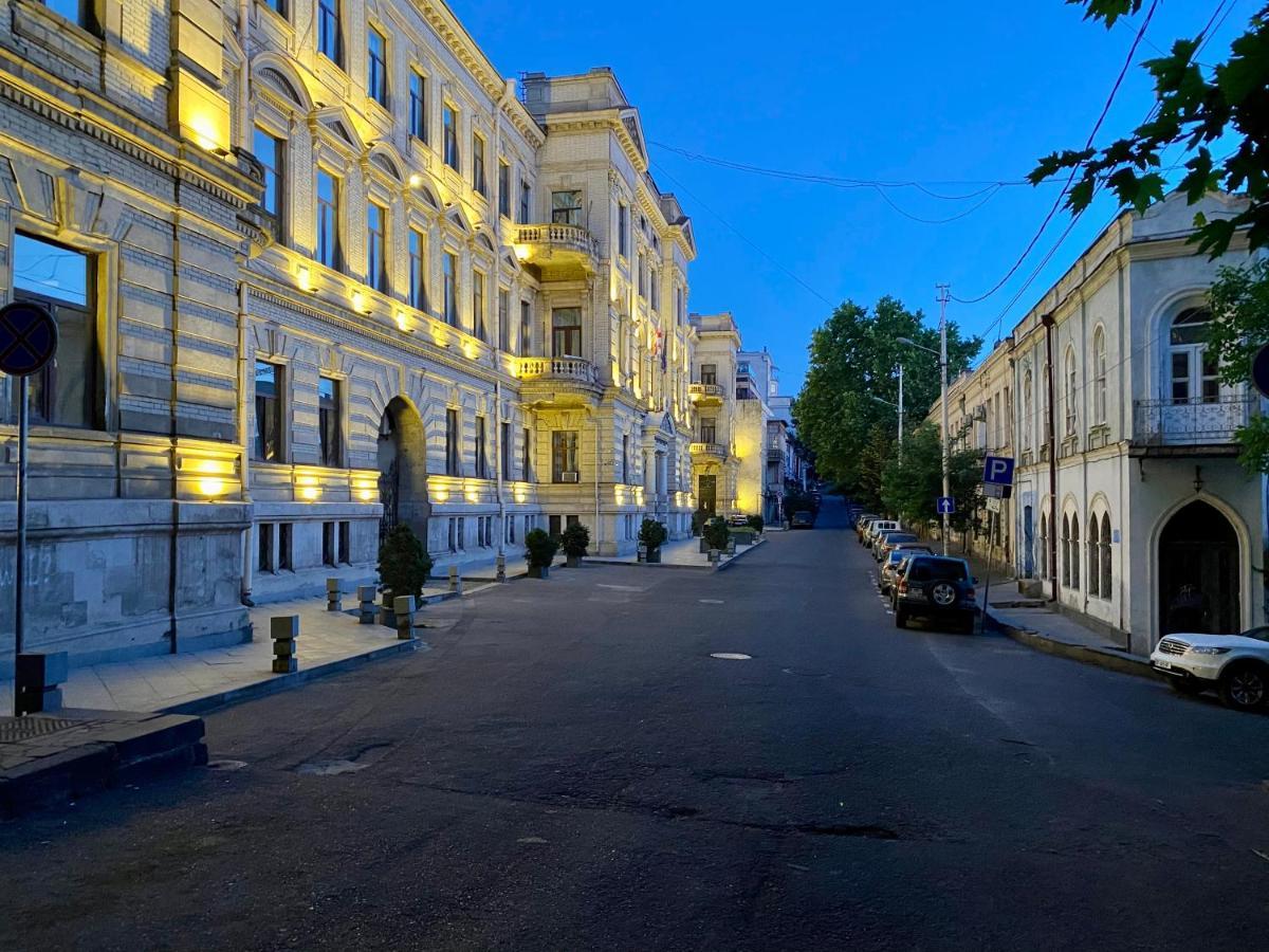 Guest House Gml-2 Tbilisi ภายนอก รูปภาพ